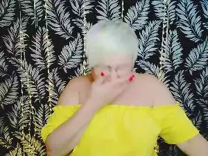 Cam4 Nude Webcam of OliviaOskar