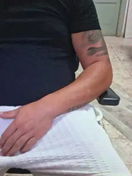 Cam4 Live Sex of Coppia69