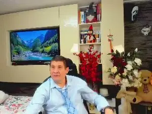 Cam4 Live Porn of CRISSETAN