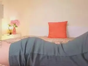 Cam4 Free Porn Cam of aloreanna