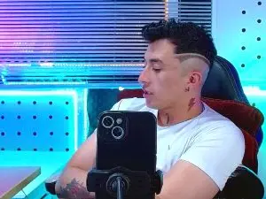 Cam4 Live Sex Cam of DARKO07_