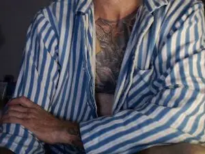 Cam4 Sex Cam of Mrrightnow881