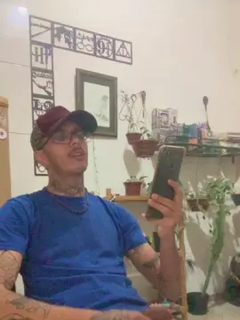 Cam4 Adult Webcam of Klinger30