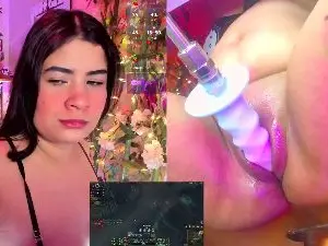 Cam4 Watch Live Sex Cams of DaphneContry