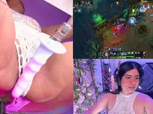 Cam4 Watch Live Sex Cams of DaphneContry