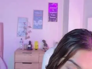 Camsoda Live Sex Cam of miia-thompson-1