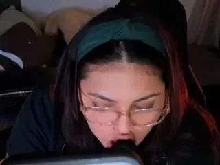 Camsoda Sex Cam of miacanelaxo