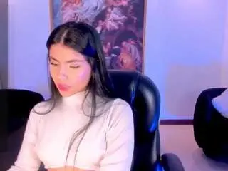 Camsoda Best Webcam of mialaurence