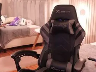 Camsoda Sex Cam of maddikitty