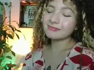 Camsoda Watch Live Sex Cams of merida-red