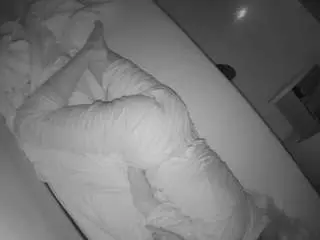 Camsoda Sex Cam of voyeurcam-julmodels-greybed-2