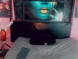Camsoda Free Porn Cam of alejandra-montenegro