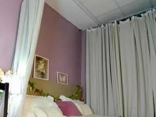 Camsoda Private Sex Chat of dearly-emily