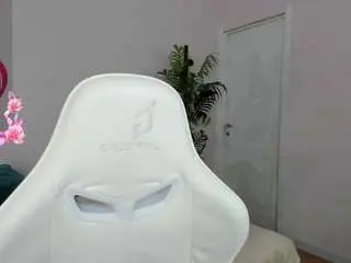 Camsoda Live Sex Cam of jennifer-broccoli