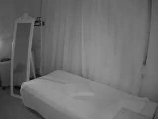 Camsoda Adult Video Chat of voyeurcam-julmodels-reallife-3