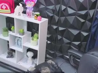 Camsoda Free Live Porn of catalinaa-dss