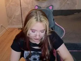 Camsoda Live Sex Cam of lucyuiio