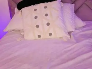 Camsoda Live Porn of arianna-suarezz