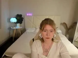 Camsoda Private Sex Chat of elira-vane