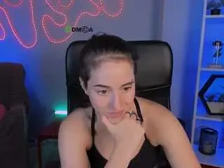 Camsoda Best Webcam of lily-sin1