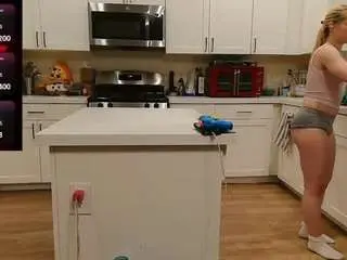 Camsoda Free Porn Cam of blondiewithanass