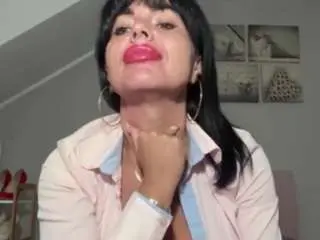 Camsoda Watch Live Sex Cams of jennysecret