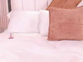 Camsoda Watch Live Sex Cams of fiorelaston