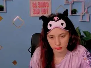 Camsoda Watch Live Sex Cams of amanda-striking