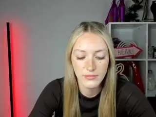 Camsoda Free Live Porn of evelynblond