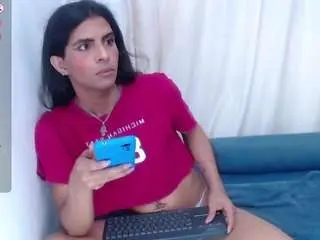 Camsoda Free Porn Cam of karen-sofia-19