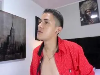 Camsoda Sex Cam of adam-walker1