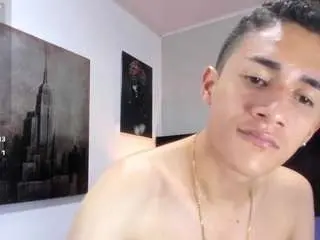 Camsoda Free Porn Cam of adam-walker1