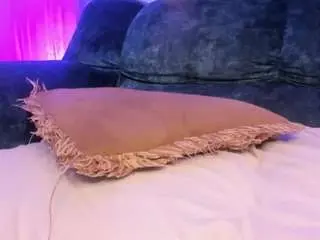 Camsoda Adult Webcams of nicki-rippertton