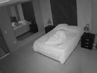 Camsoda Watch Live Sex Cams of voyeurcam-casa-salsa-bedroom-4