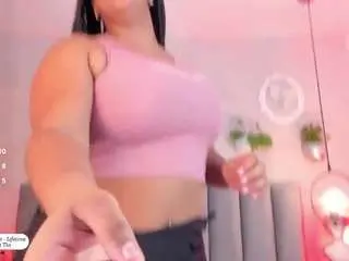 Camsoda Live Sex Cam of tinacurly