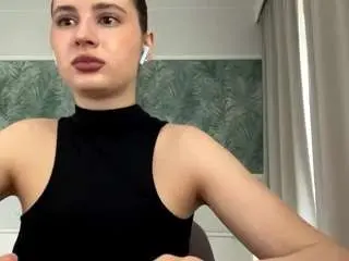 Camsoda Watch Live Sex Cams of camiegoetjen