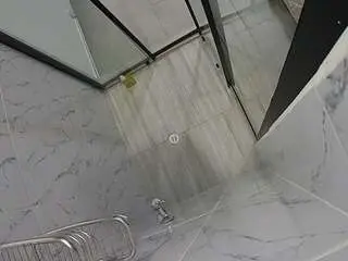 Camsoda Nude Webcam of voyeurcam-jb-shower-2