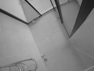 Camsoda Adult Webcams of voyeurcam-jb-shower-2
