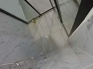 Camsoda Private Sex Chat of voyeurcam-jb-shower-2