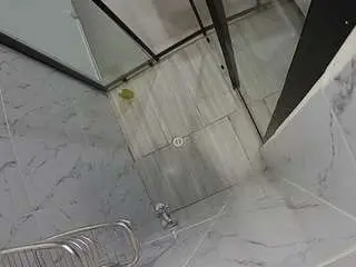 Camsoda Adult Webcam of voyeurcam-jb-shower-2