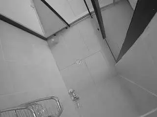 Camsoda Watch Live Sex Cams of voyeurcam-jb-shower-2