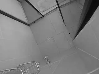 Camsoda Nude Webcam of voyeurcam-jb-shower-2
