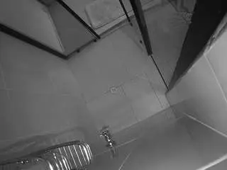 Camsoda Private Sex Chat of voyeurcam-jb-shower-2