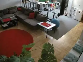 Camsoda Free Porn Cam of voyeurcam-julmodels-living-2