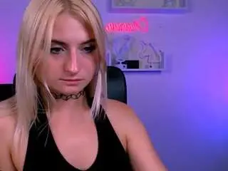 Camsoda Best Webcam of blondie-melisa