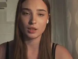Camsoda Sex Cam of robertojoslyn