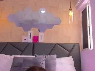 Camsoda Nude Webcam of valentiinadiaz