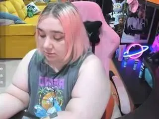 Camsoda Adult Webcams of softie-sofy