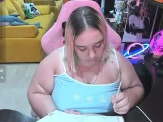 Camsoda Watch Live Sex Cams of softie-sofy
