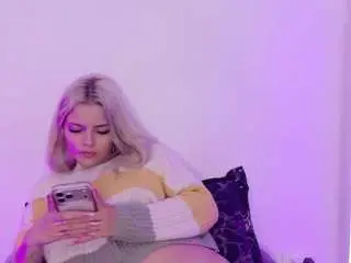Camsoda Adult Video Chat of aisha-engel1